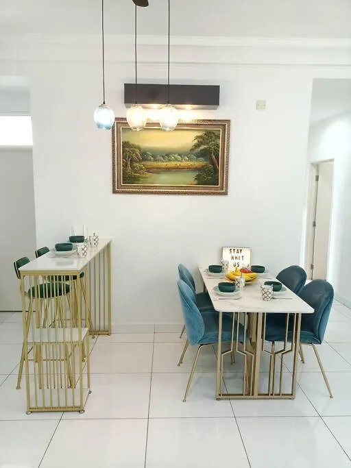 B2013The Platino Netflix 3Br Paradigm Mall By Stay Johor Bahru Maleisië